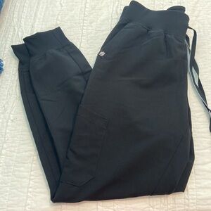 Black jaanuu joggers